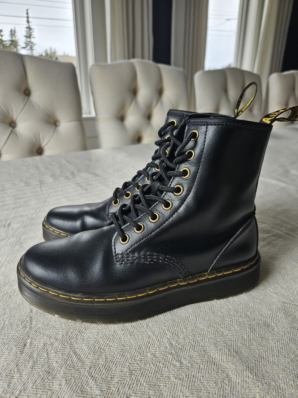 Dr. Martens Black Leather Lace-Up Boots Size 5/6/37